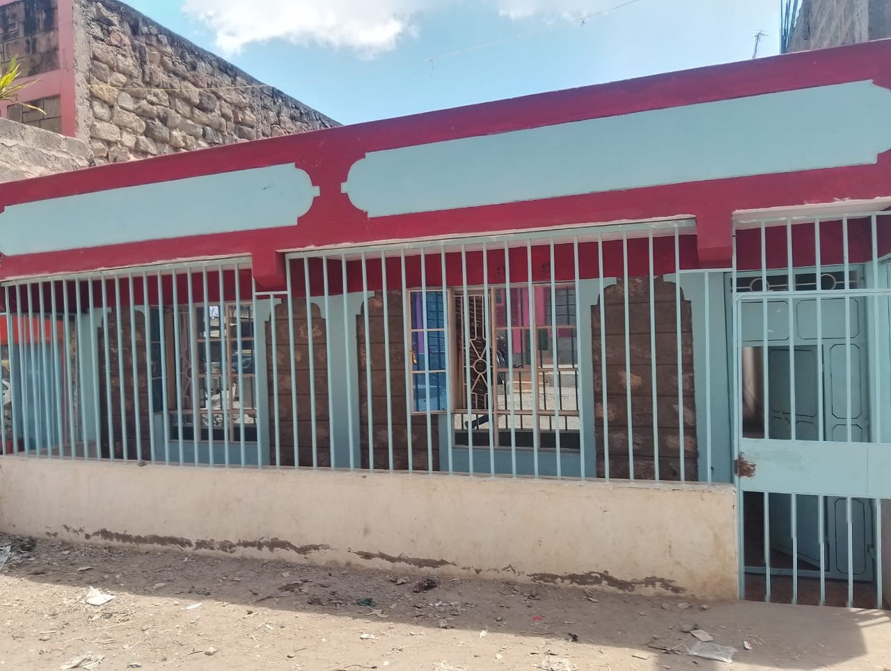 LASCO HOUSE A, KOMAROCK PHASE 4