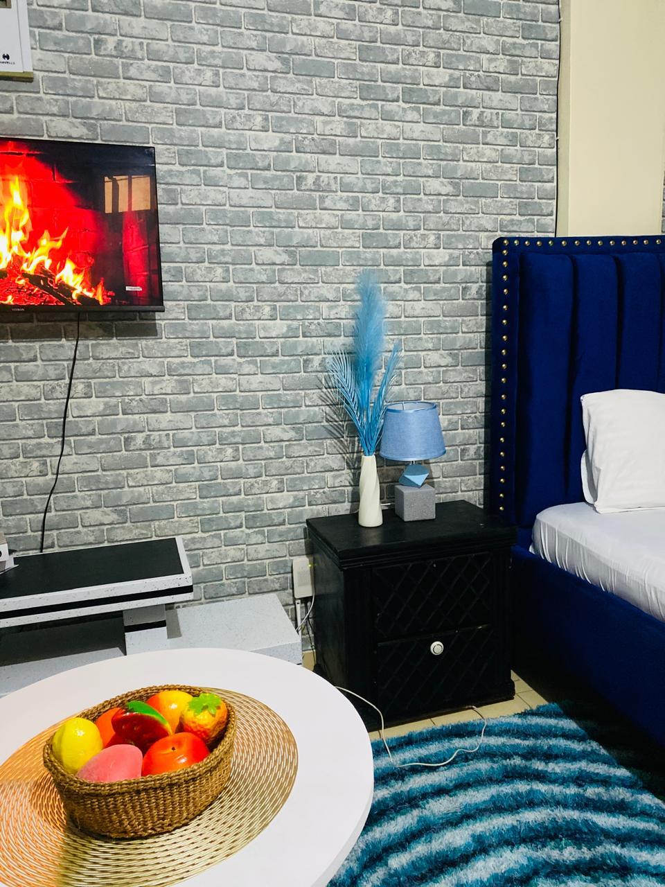 AIRBNB NEAR QUICKMART UTAWALA
